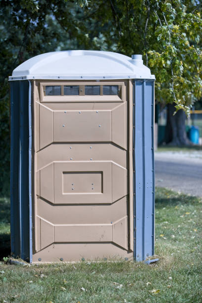 Best Sanitation services for porta potties  in Kendall Park, NJ